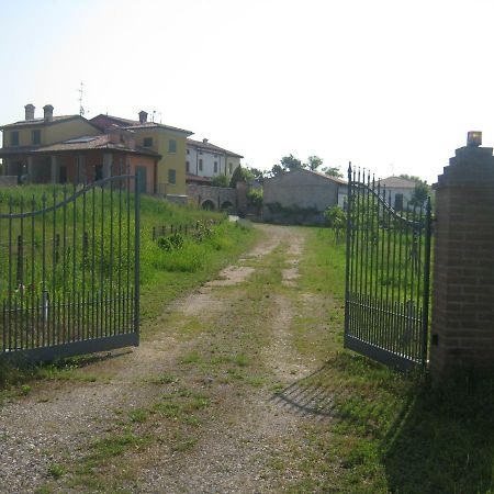 Casa In Campagna _Lori Вольта-Мантована Экстерьер фото