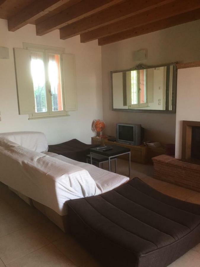 Casa In Campagna _Lori Вольта-Мантована Экстерьер фото